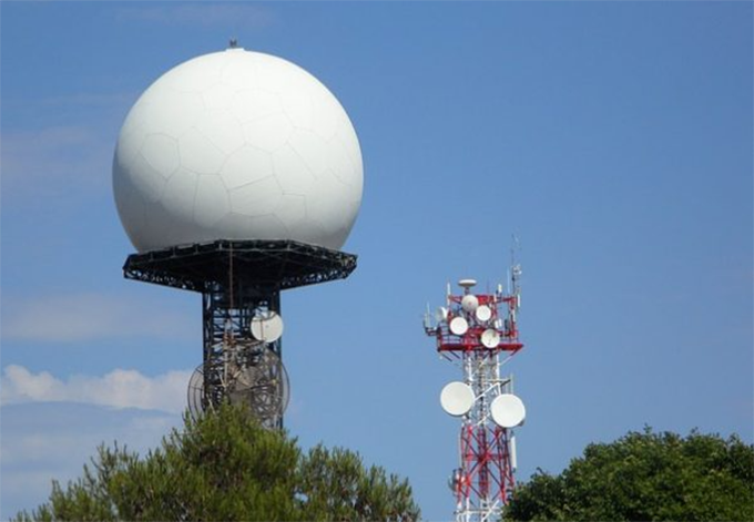 輕量化電磁屏蔽材料針孔網在雷達天線罩屏蔽和電磁防護應用方向介紹